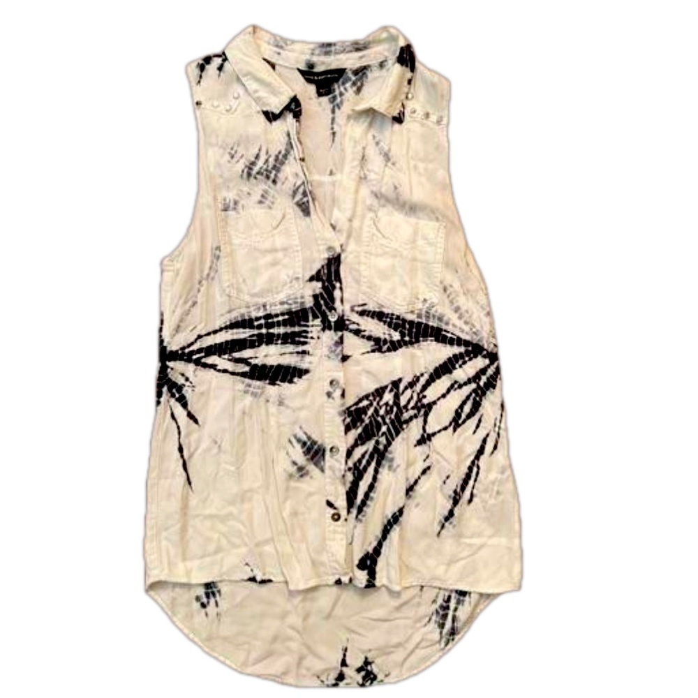 ROCK & REPUBLIC Tie Dye Sleeveless Top Stud Detail Small Button Down